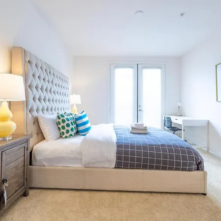 Luxury Irvine Spectrum 2 Bedrooms 2 Bathrooms Kitchen Pool Apartment Exterior photo