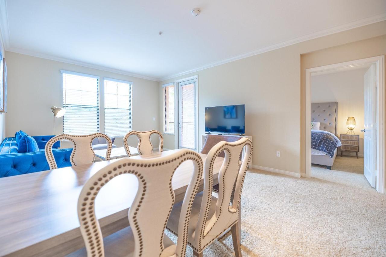 Luxury Spectrum 2 Bedrooms 2 Bathrooms Kitchen Pool Apartment *
